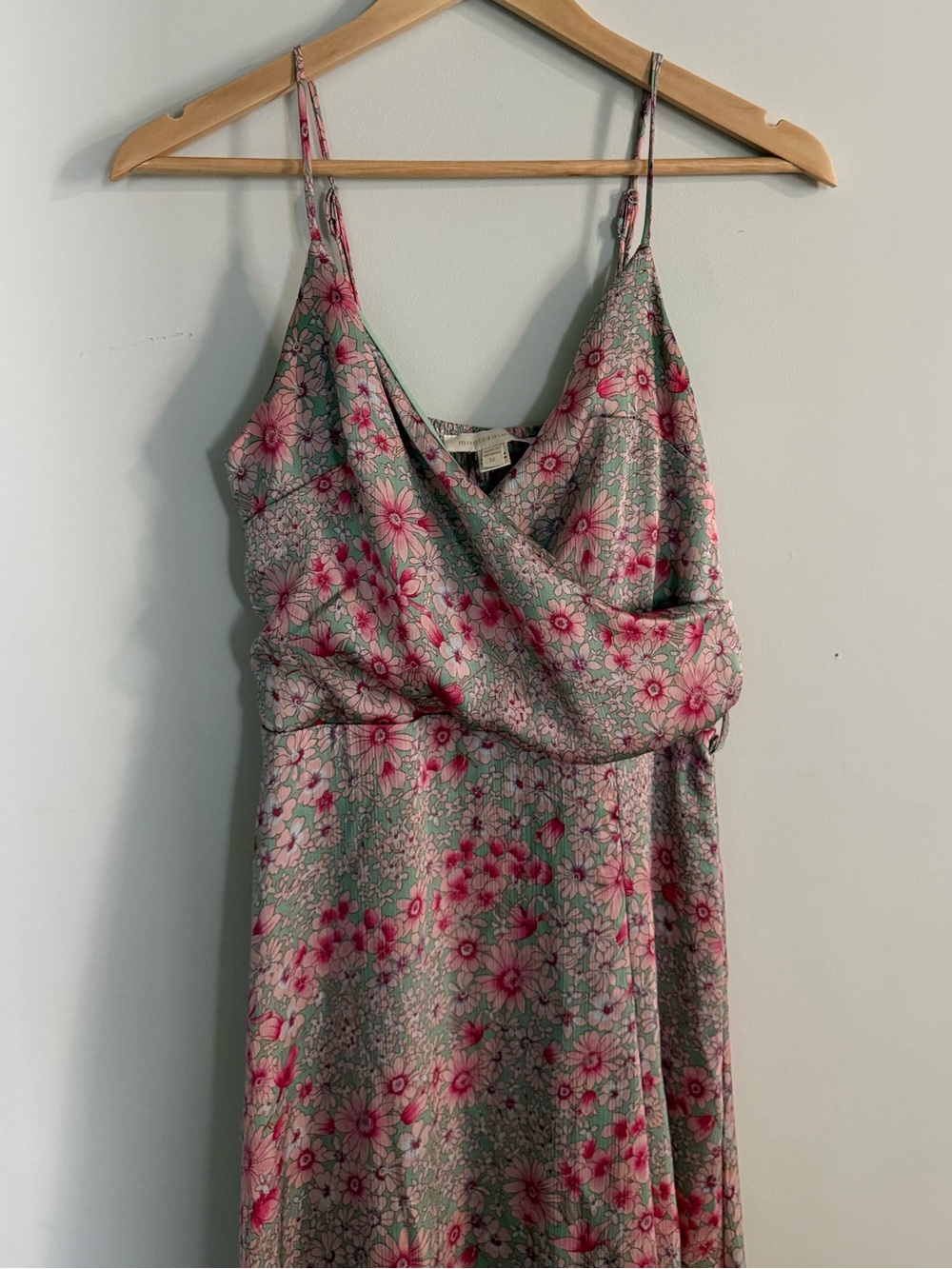 monteau los angeles shimmery pink floral maxi dress